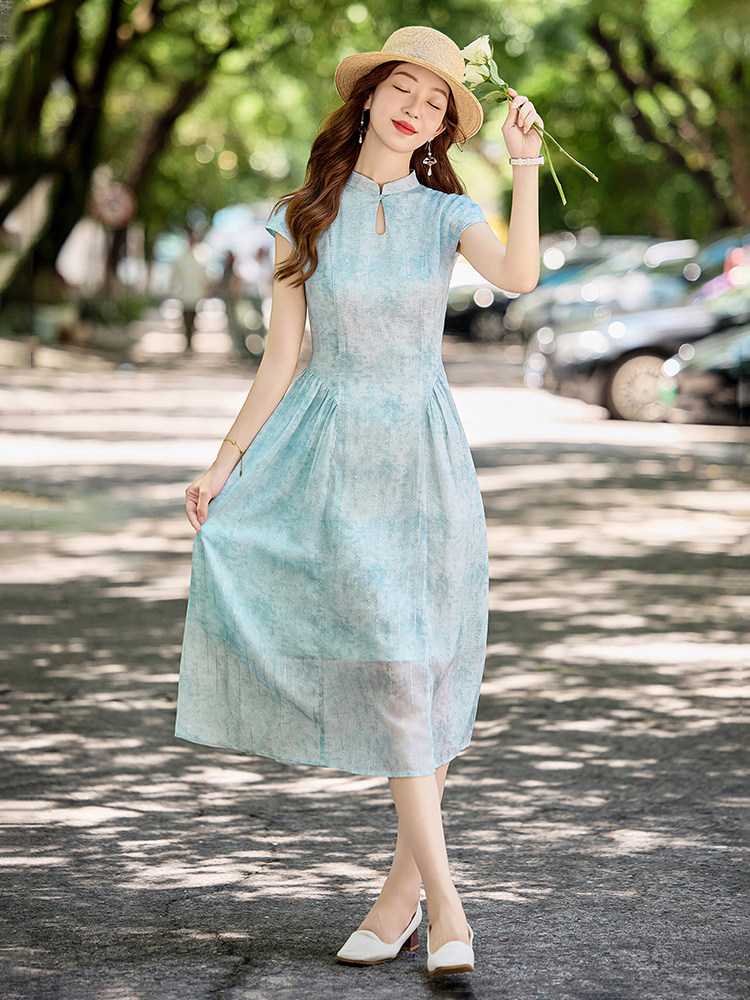 复古气质连衣裙女夏季新款女神范时尚收腰显瘦减龄中长款裙子,女装连衣裙,水衣源
