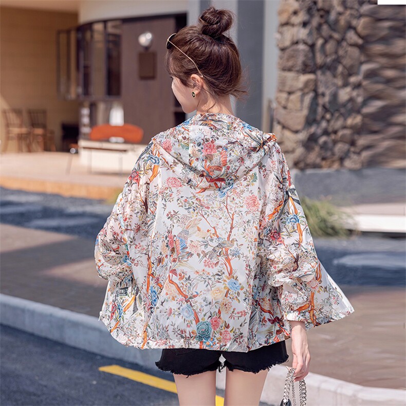 欧洲站2025夏季新款防晒衣女短款时尚印花韩版宽松小个子短外套潮,女装短外套,素月