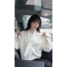 扎染白
