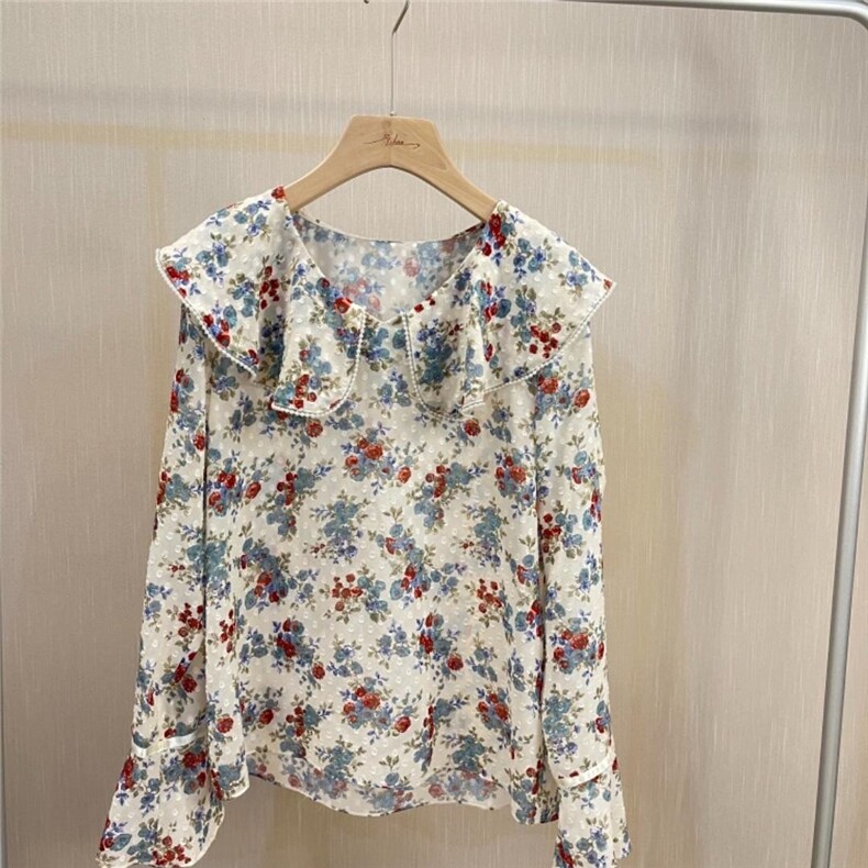 【现货】新款出货雪纺防晒碎花上衣重工珍珠款，女装，Yibee