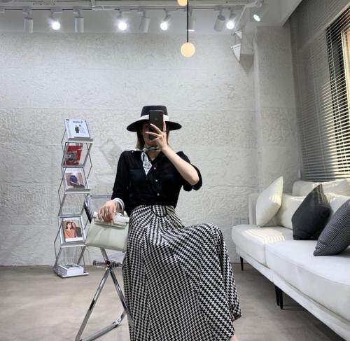 2??0??2??1??春款全面煥新??，女装，AMG