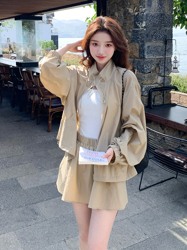 卡其色休闲运动套装女2025夏季新款韩系时尚轻薄防晒短裤两件套潮,女装套装/套裙,浙宝276（原081）
