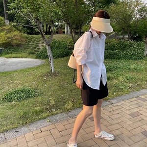 泡泡袖休闲衬衣图片