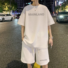 白色