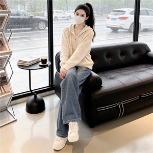时尚休闲运动套装春女刺绣翻领套头上衣阔腿牛仔裤两件套洋气减龄图片