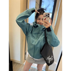 网图 高品秋冬 男女同款防风防水运动连帽冲锋衣软壳外套A742-P90图片