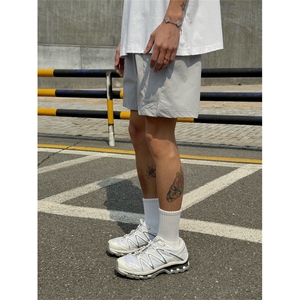 网图有货 夏季纯色运动休闲五分侧开衩速干宽松短裤男 A692-P28图片