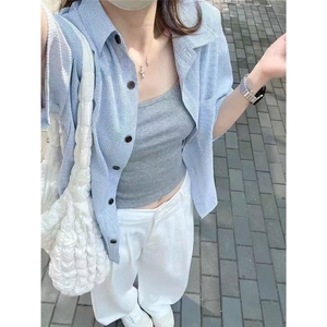 淡人系通勤穿搭衬衣女款2025新款超好看正肩蓝色条纹短袖衬衫图片