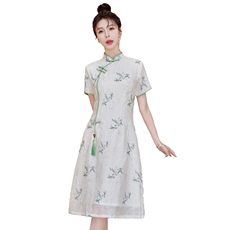 天丝皱印花连衣裙女夏季新款送考长裙修身显瘦改良版奥黛日常旗袍，女装连衣裙，利佳可人