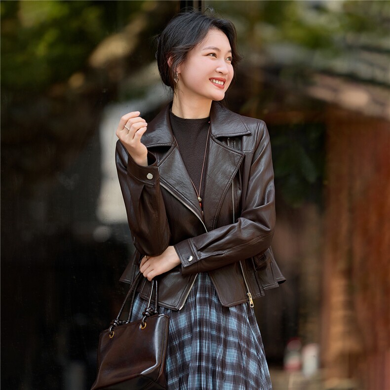 【大量现货】秋季女装新款时尚高级感小个子短款皮衣外套,女装皮衣,魅衣本色