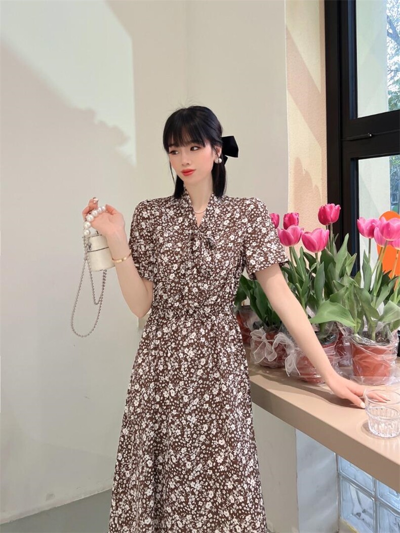 [现货]碎花连衣裙，两色、四个尺码，女装连衣裙，依柏璐(1F)