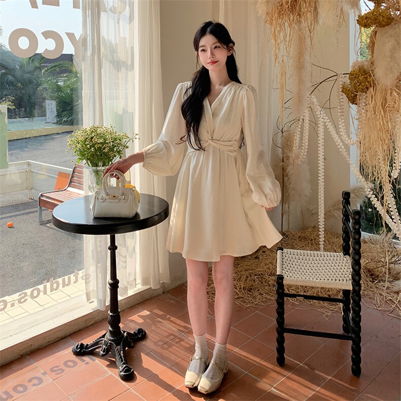 春款法式浪漫扭结设计显瘦连衣裙2C122-111-P120-K178,女装连衣裙,2C122