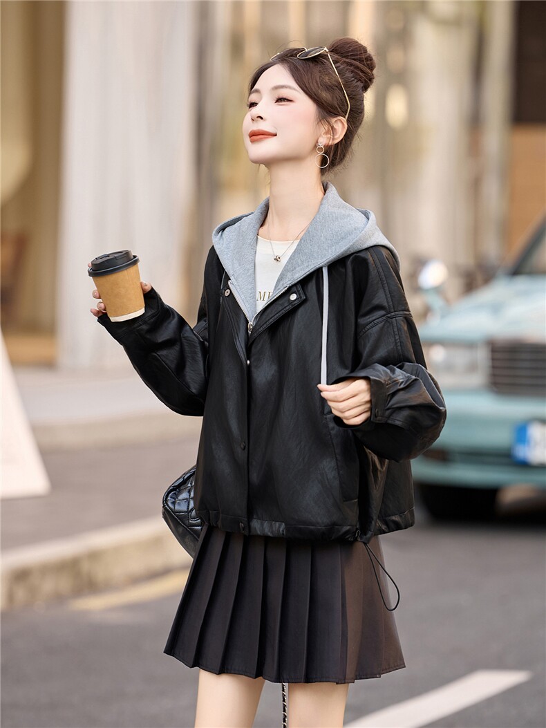 假两件套PU皮连帽短外套女秋季2025新款小个子宽松休闲复古皮夹克,女装皮衣,牡丹诺