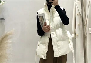 90白鸭绒 百搭显瘦羽绒马甲图片