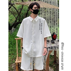 白色