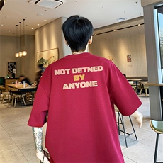 酒红色