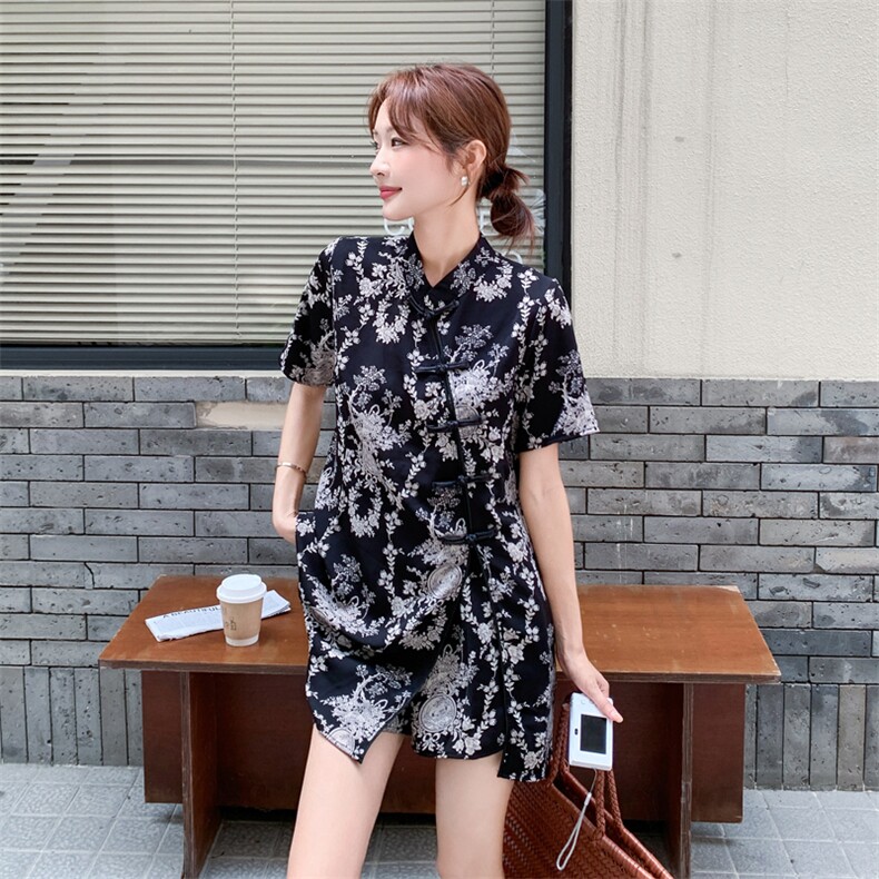 新中式国风印花盘扣上衣套装女2025年夏季新款百搭显瘦短裤两件套,女装套装/套裙,2C278