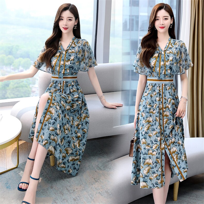 2023夏季新款简约气质优雅V领修身显瘦碎花连衣裙，女装连衣裙，卡杰菲