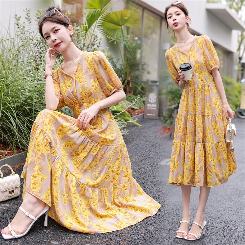 洋气减龄碎花显瘦连衣裙女2025夏季新款范遮超仙森系法式过膝长裙，女装连衣裙，难舍钰依