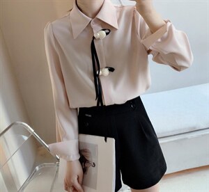 708#花朵衬衣图片