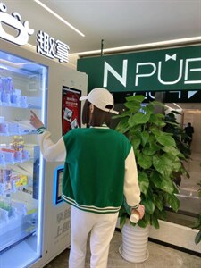 C标卫衣棒球服图片