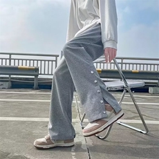 灰色