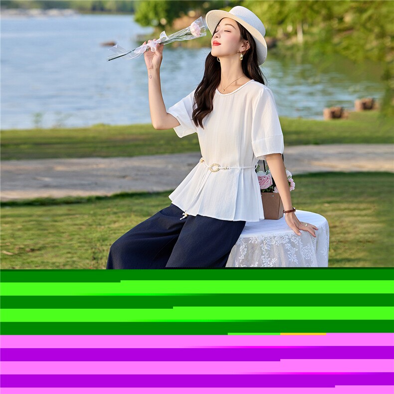 2026夏季新款宽松遮肉显瘦时尚休闲简洁圆领短袖上衣，女装大码女装，罗腾