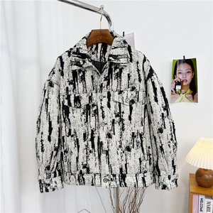 2025新款男士冬季短款羽绒服外套D213-6303-P345,粉色大衣搭配暗红包好看吗？图片