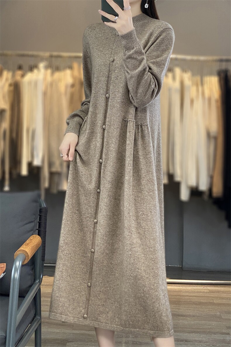 羊毛连衣裙2023新款半高领女宽松中长款打底针织毛衣裙,女装连衣裙,江南羊绒
