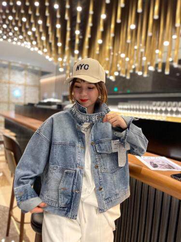 牛仔外套，女装，跳跳谷