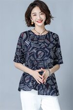 时尚潮流舒适蕾丝衫/雪纺衫2024年夏季花版不规则短袖圆领气质，女装蕾丝衫/雪纺衫，风姿绰