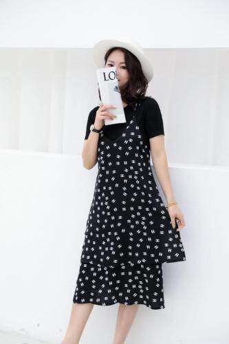 夏季新款连衣裙，套装，女装连衣裙，欧麦妮