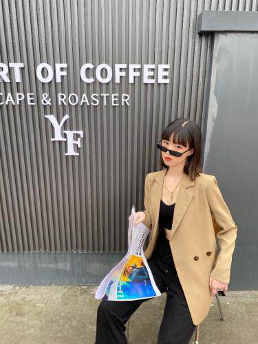 休闲套装，牛仔外套，风衣，女装套装/套裙，怡梦情缘