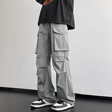 灰色