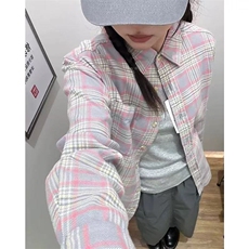 灰粉色
