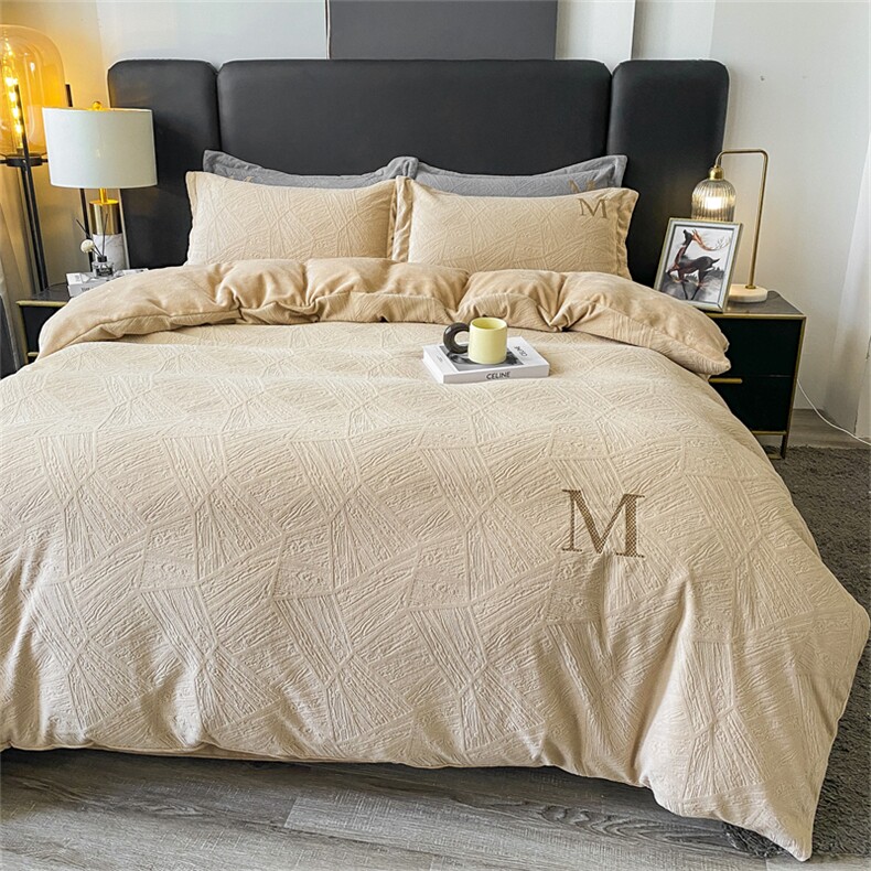 新款摩登烂花加绣花四件套,女装床品套件,一起卖家纺