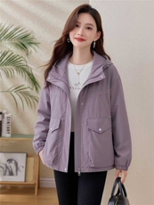 现货，开春休闲外套女短款2026春秋新款小个子大码风衣，女装风衣，依万里