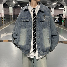 蓝色