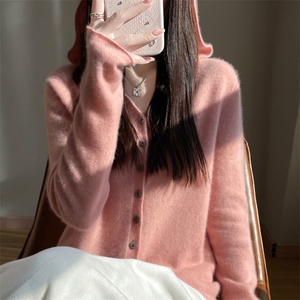 安迪绒一线成衣连帽开衫图片