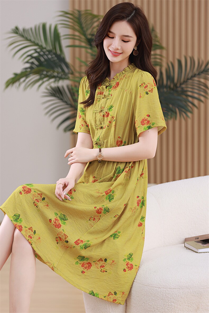 2023年夏季新款气质时尚盘扣中长款数码印花连衣裙,女装连衣裙,雪樱依海