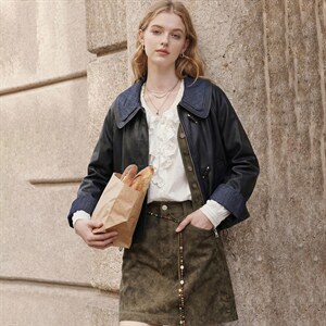 【春季女装新款】大量现货时尚相拼短款皮衣外套，女装皮衣，缘衣格