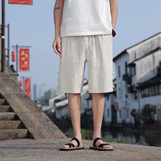 米白色
