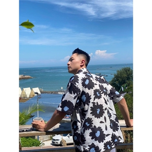 夏威夷风衬衫男女度假慵懒风情侣雏菊印花短袖衬衣CYA32-P38图片