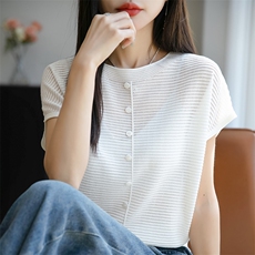 夏季曲竹冰丝针织短袖T恤女圆领镂空提花纽扣上衣宽松半袖打底衫，女装T恤，佳绒包芯纱店