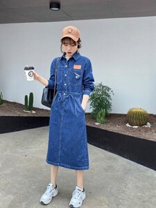 牛仔连体裙图片