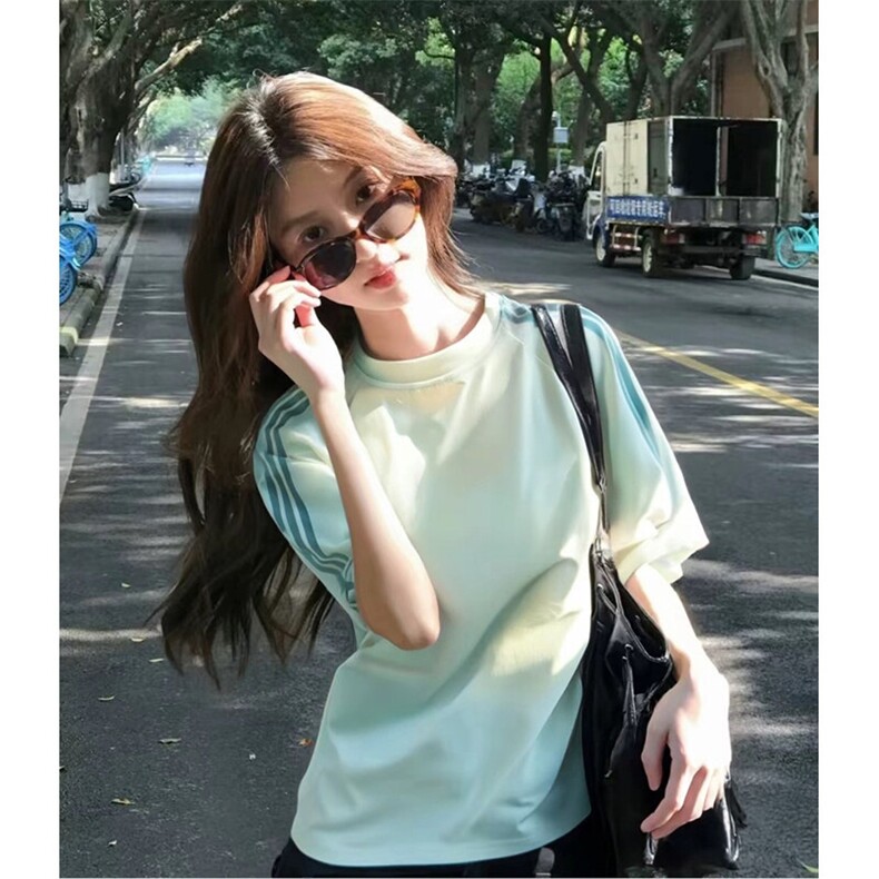 抖音得物品质二开240克宽松纯棉美式潮牌印花三条杠中性风短袖T恤,男装T恤,电商A486