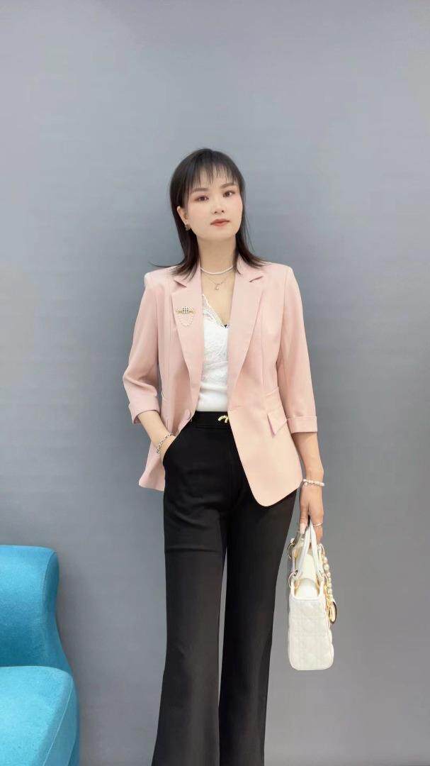 [现货]收腰小西装，三色、三码，女装西装，依柏璐(1F)