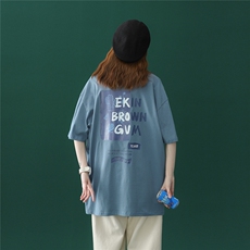 蓝色