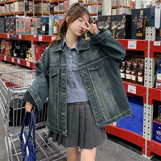 藏青色