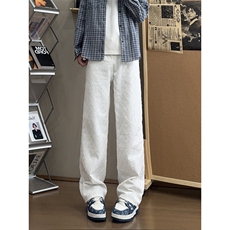 白色
